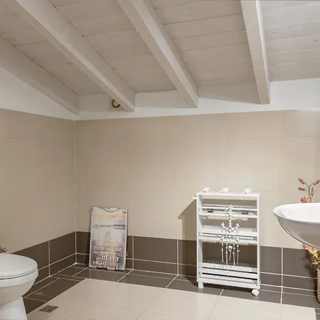 Σπίτι διακοπών House With Private Mini Pool Jacuzzi & *