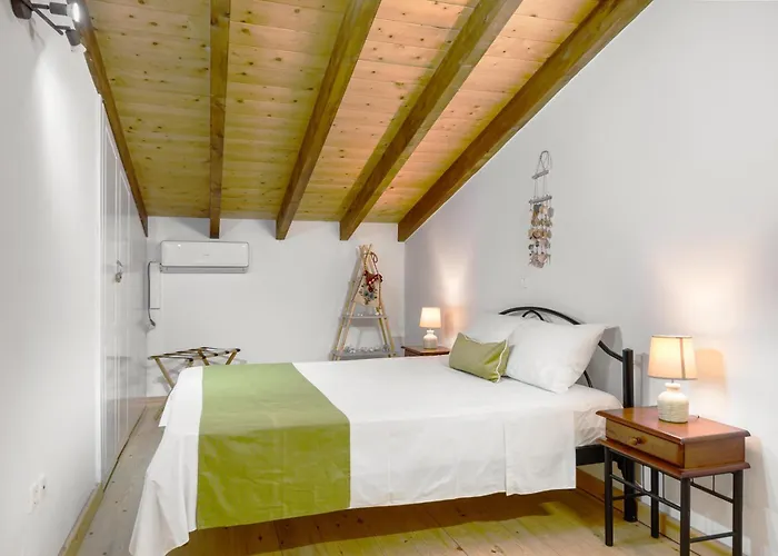 House Breathtaking Views & Private Mini Pool Jacuzzi In Corfu Virós