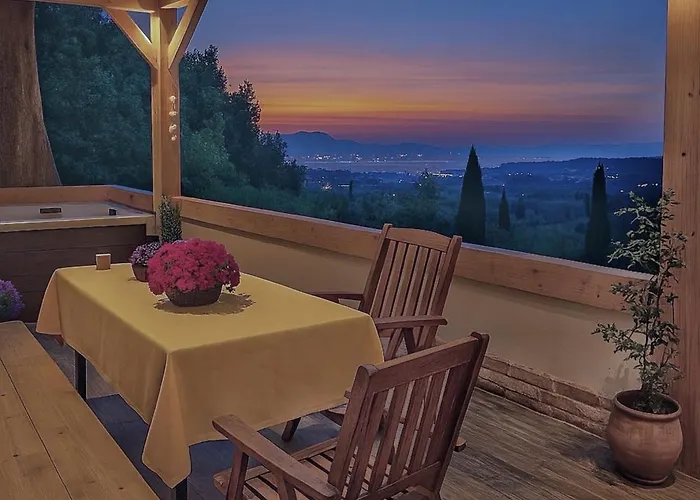 House Breathtaking Views & Private Mini Pool Jacuzzi In Corfu Сasa de vacaciones Virós