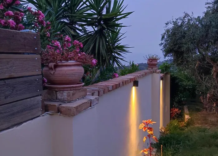 Hébergement de vacances House Breathtaking Views & Private Mini Pool Jacuzzi In Corfu