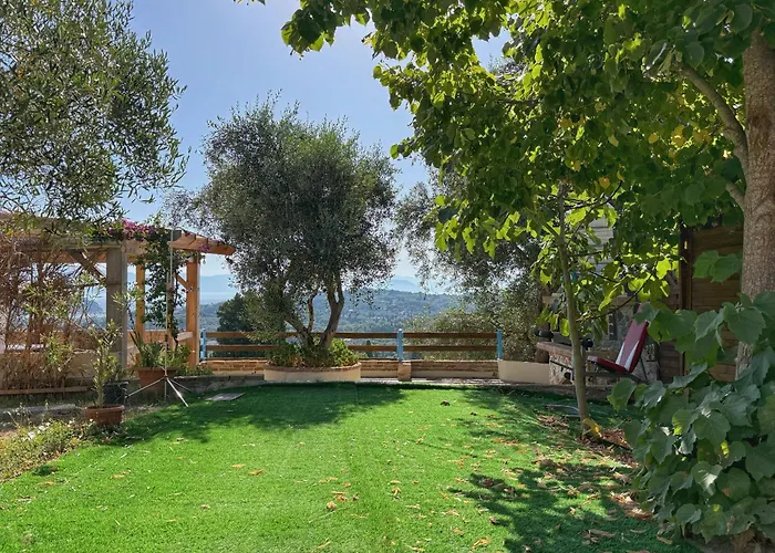 House Breathtaking Views & Private Mini Pool Jacuzzi In Corfu Hébergement de vacances Virós